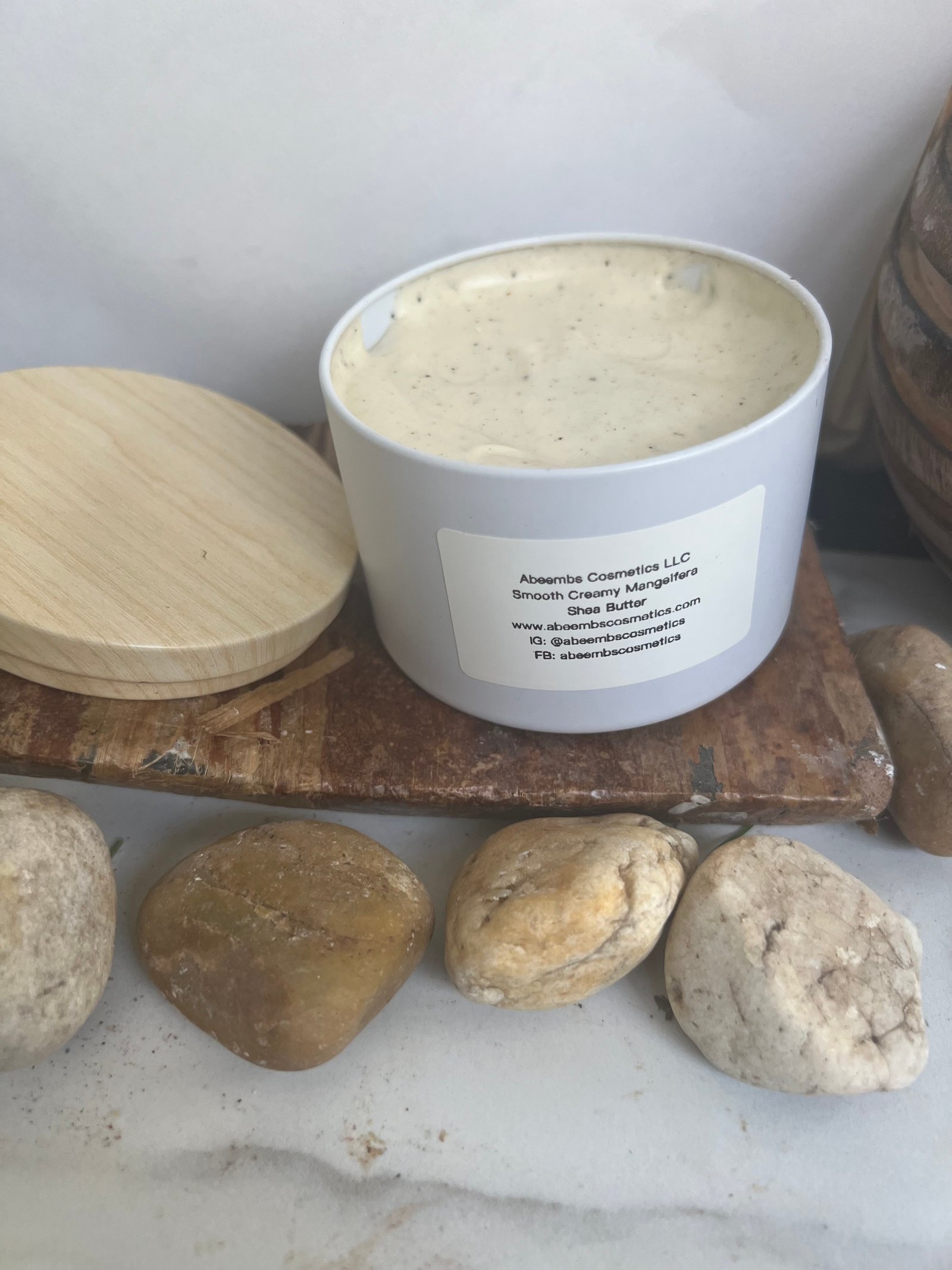 #naturalproduct #sheabutter #acneremedy #oilbasednochemicalsheabutter #sheabuttercream #herbinfusedsheabuttercream